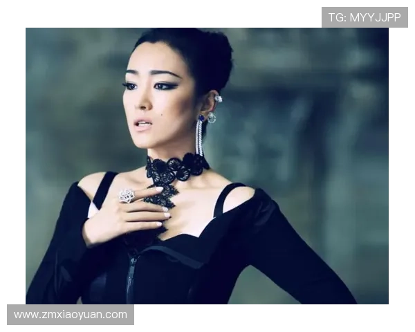 当明星住进我家：一场意想不到的生活奇遇